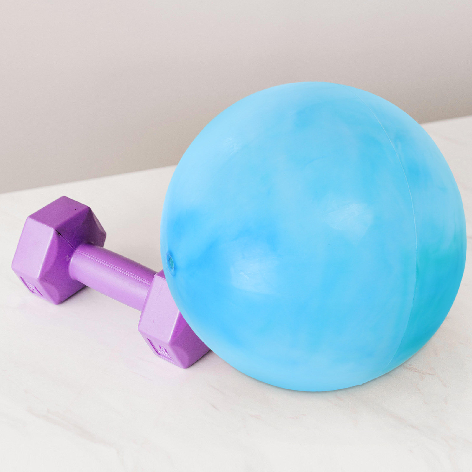 ลูกบอลพิลาทิสแบบเป่าลม 2 ชิ้น  - Pilates Yoga Ball Exercises บทวิจารณ์และราคา